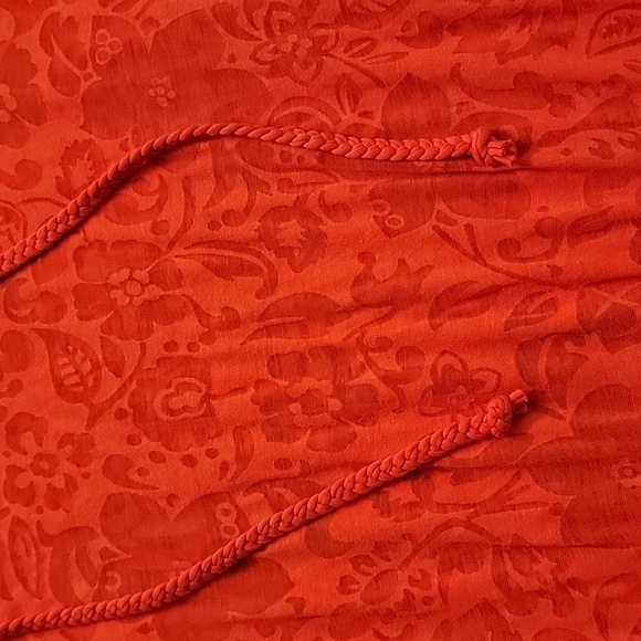 Express Top - Picture 3 of 4